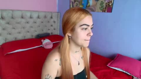 Snapshot of malubiiel chatting on 03/23/26, 02:10 online show from 03/23/26, 02:10