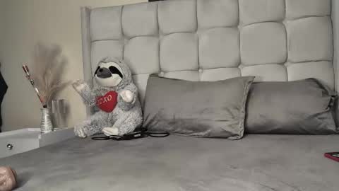 Snapshot of mamaapussy chatting on 02/11/26, 05:29 mamaa online show from 02/11/26, 05:29