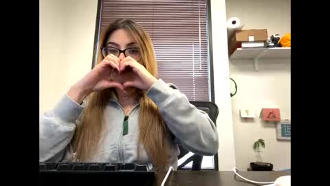 Snapshot of mamaboozey chatting on 02/10/26, 08:46 mamaboozey online show from 02/10/26, 08:46