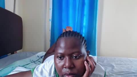 mamasita2023 online show from 02/10/25, 12:29