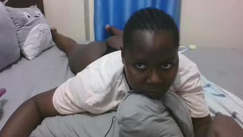 mamasita2023 online show from 03/01/25, 07:37