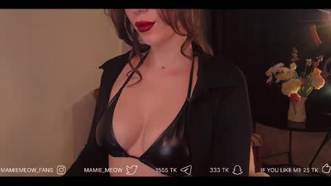 Snapshot of mamiemeow chatting on 02/13/26, 07:15 Your Miss Alice online show from 02/13/26, 07:15