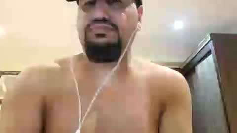 Man new online show from 06/17/26, 02:29