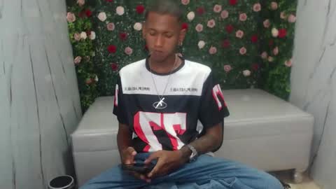 man_san11 online show from 11/05/25, 01:55