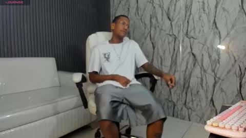 man_san11 online show from 11/22/25, 03:11