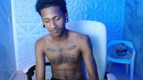 Snapshot of man_sant11 chatting on 04/21/26, 05:17 man_sant11 online show from 04/21/26, 05:17