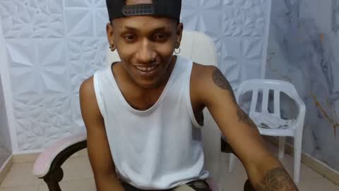 Snapshot of man_sant11 chatting on 05/08/26, 04:12 man_sant11 online show from 05/08/26, 04:12