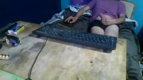 Snapshot of man_uel76 chatting on 03/17/26, 09:34 man_uel76 online show from 03/17/26, 09:34