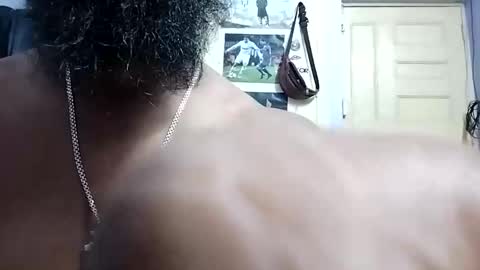 Snapshot of mananmathew95 chatting on 09/21/25, 11:50 mananmathew95 online show from 09/21/25, 11:50