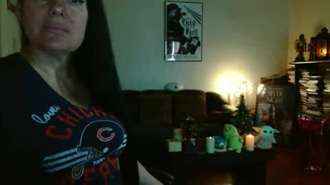 mandaloriangirlsfight online show from 12/19/25, 07:10