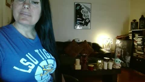 Snapshot of mandaloriangirlsfight chatting on 03/18/26, 06:11 mandaloriangirlsfight online show from 03/18/26, 06:11