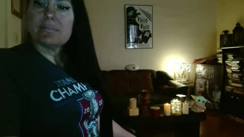 mandaloriangirlsfight online show from 04/25/26, 06:27