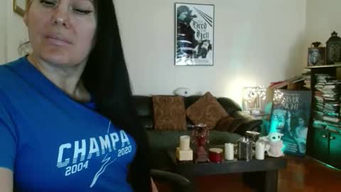mandaloriangirlsfight online show from 05/01/26, 04:55