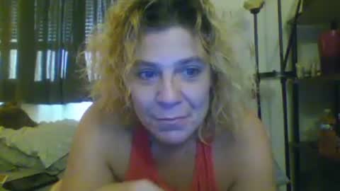 Snapshot of mandilube39 chatting on 10/08/25, 01:20 mindy22 online show from 10/08/25, 01:20