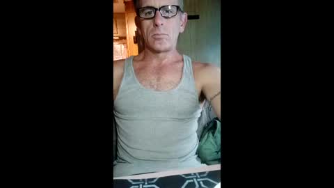 Snapshot of mandnforever100 chatting on 01/05/26, 08:01 mandnforever100 online show from 01/05/26, 08:01