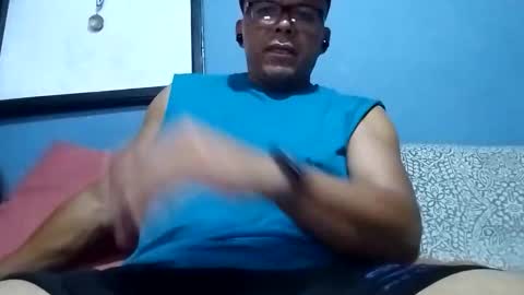 mandrilo7379 online show from 05/12/26, 07:27