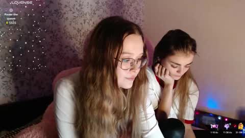 Mandy online show from 10/19/25, 06:19