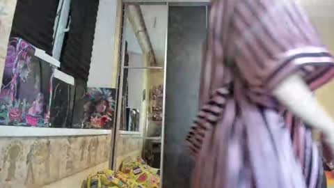 Snapshot of mandyshine chatting on 06/22/26, 06:05 Mandy online show from 06/22/26, 06:05