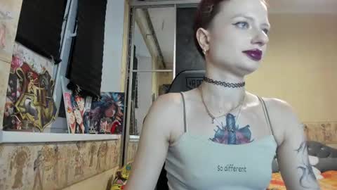 Snapshot of mandyshine chatting on 07/12/26, 05:26 Mandy online show from 07/12/26, 05:26