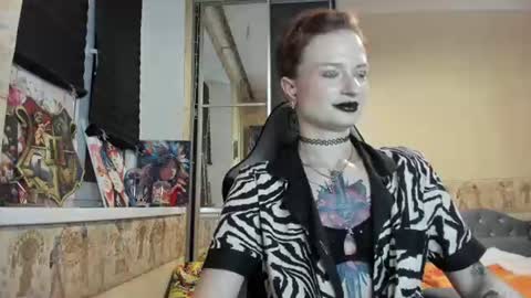 Snapshot of mandyshine chatting on 07/21/26, 05:37 Mandy online show from 07/21/26, 05:37