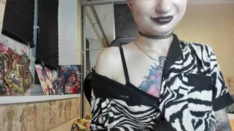 Snapshot of mandyshine chatting on 07/28/26, 08:52 Mandy online show from 07/28/26, 08:52