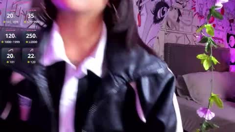 manelyk_evanss online show from 11/23/25, 11:10