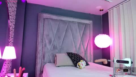 manelyk_evanss online show from 02/14/26, 02:58