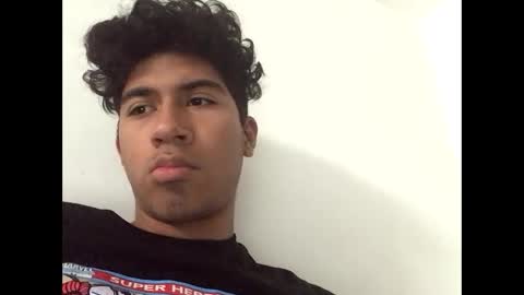 Snapshot of mangopitudo chatting on 12/17/24, 10:32 Manguito online show from 12/17/24, 10:32