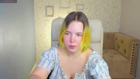 manic_pixie_ online show from 02/02/25, 11:08