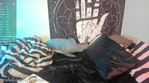 Roxanne Rom online show from 03/01/25, 05:31