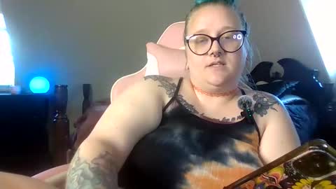 ManicPixiePop online show from 05/08/26, 05:40