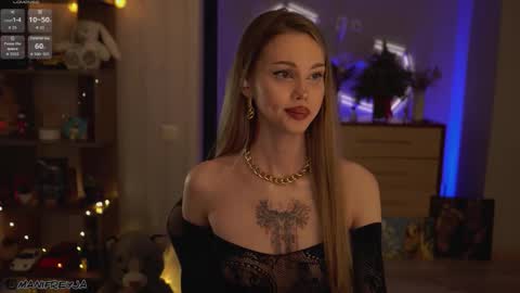 Snapshot of manifreyja chatting on 01/10/26, 09:05 Amelie online show from 01/10/26, 09:05