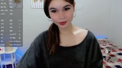 Snapshot of manilynforyou chatting on 09/22/25, 12:01 manilynforyou online show from 09/22/25, 12:01