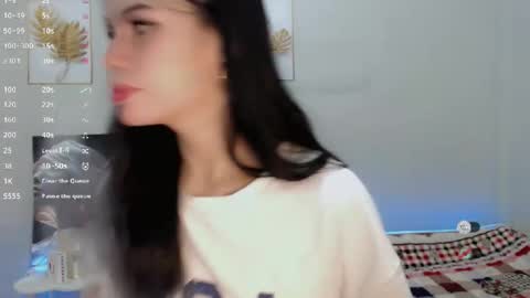 Snapshot of manilynforyou chatting on 10/13/25, 05:29 manilynforyou online show from 10/13/25, 05:29