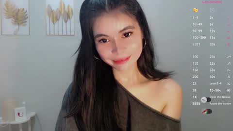 Snapshot of manilynforyou chatting on 10/21/25, 11:49 manilynforyou online show from 10/21/25, 11:49