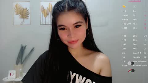 Snapshot of manilynforyou chatting on 11/05/25, 12:54 manilynforyou online show from 11/05/25, 12:54