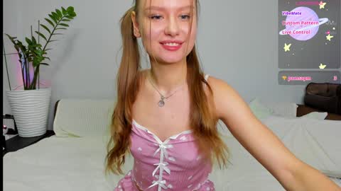 Snapshot of manita_misti chatting on 12/15/24, 11:01 Manita online show from 12/15/24, 11:01