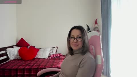 Snapshot of mankamm chatting on 03/06/25, 11:58 Nika online show from 03/06/25, 11:58
