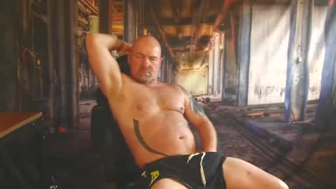 Snapshot of manlyprisonguy2 chatting on 07/13/26, 04:10 Manly online show from 07/13/26, 04:10
