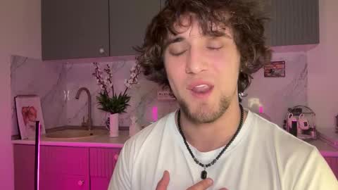 manolein online show from 11/04/25, 06:40