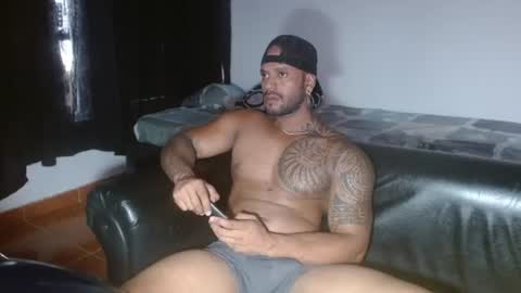 Snapshot of manolofitt chatting on 06/11/26, 02:59 Manolo online show from 06/11/26, 02:59
