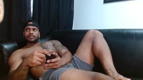 Snapshot of manolofitt chatting on 06/26/26, 04:44 Manolo online show from 06/26/26, 04:44