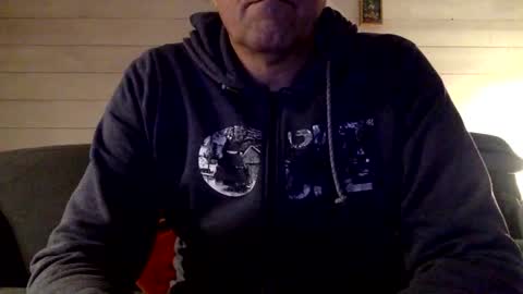 Snapshot of manpower2012 chatting on 04/01/26, 10:29 Manpo online show from 04/01/26, 10:29