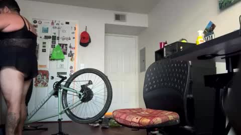 Snapshot of manster244 chatting on 11/08/25, 08:29 manster244 online show from 11/08/25, 08:29