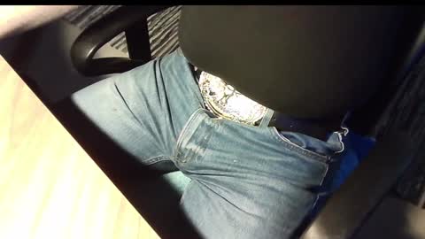 Snapshot of manswed chatting on 12/31/24, 01:08 manswed online show from 12/31/24, 01:08