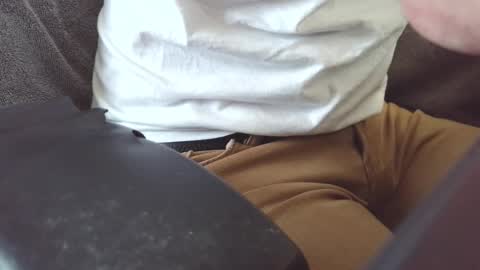 Snapshot of mantoy2000 chatting on 02/23/26, 04:15 mantoy2000 online show from 02/23/26, 04:15