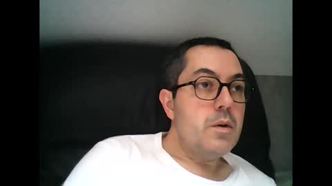 Snapshot of manu5933 chatting on 02/08/25, 01:01 manu5933 online show from 02/08/25, 01:01