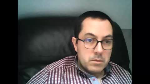 Snapshot of manu5933 chatting on 03/04/25, 01:17 manu5933 online show from 03/04/25, 01:17