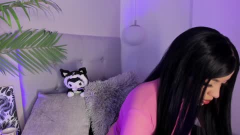 Manu Velez  online show from 01/13/25, 03:04