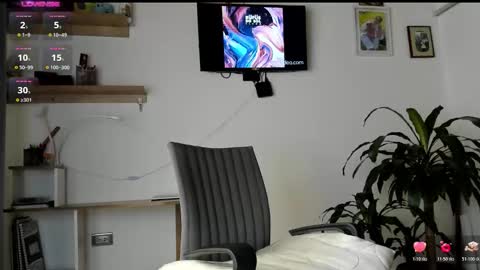 manucute 23  online show from 03/18/26, 03:26